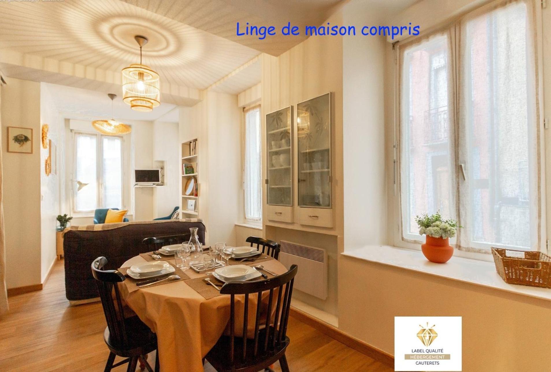 Charmant Appartement Au Calme En Plein Centre Ville Avec Wifi Et Linge De Maison Inclus Cauterets Kültér fotó